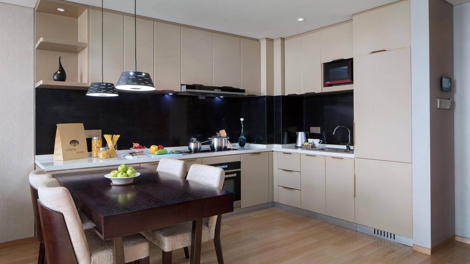 One Bedroom Luxury - Kitchen and Dining Area
